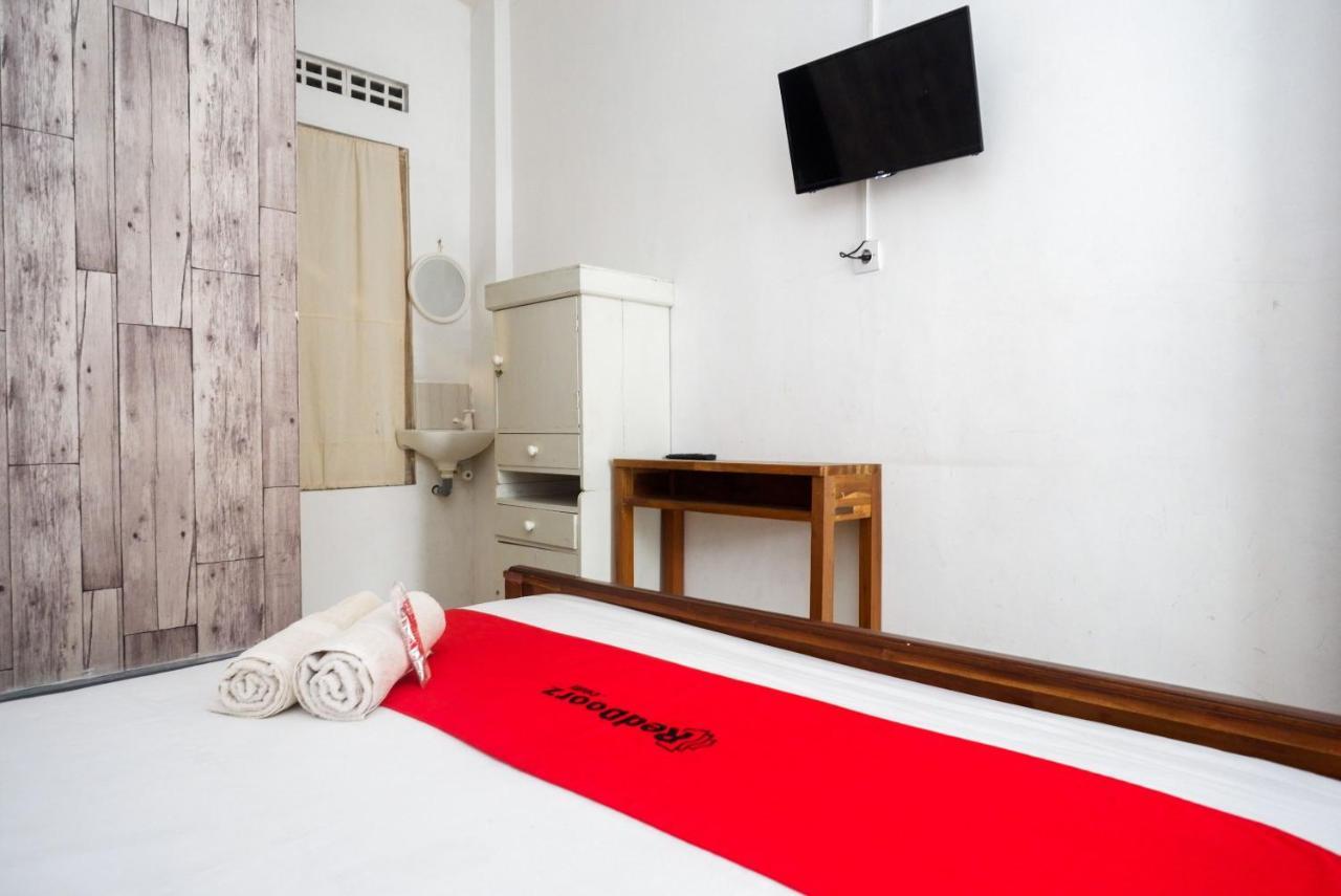 Hotel Reddoorz Syariah Near Plengkung Gading 2 Yogyakarta Exteriér fotografie