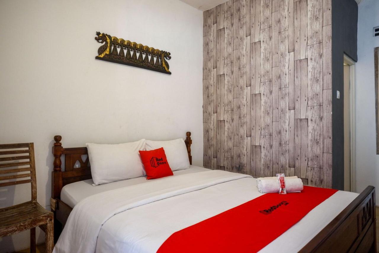 Hotel Reddoorz Syariah Near Plengkung Gading 2 Yogyakarta Exteriér fotografie