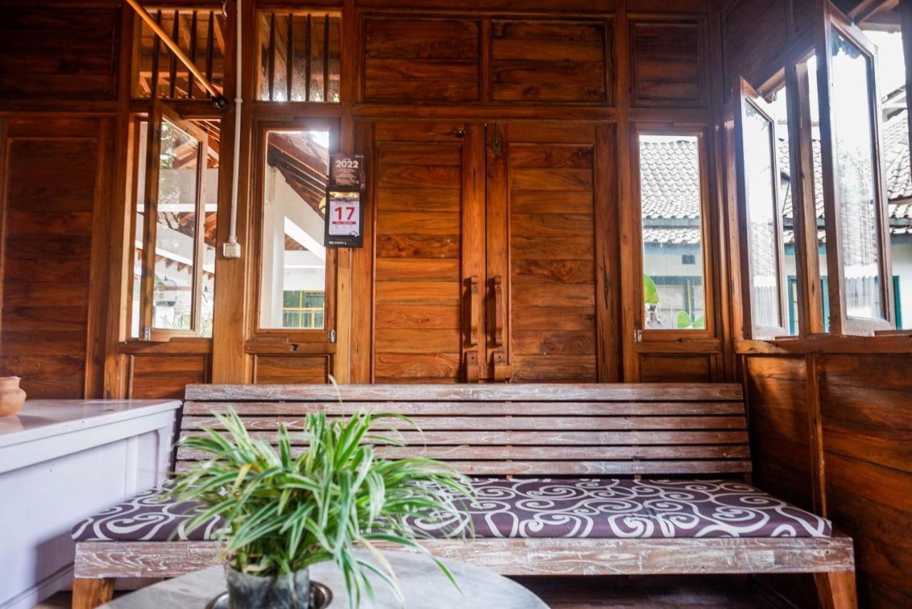 Hotel Reddoorz Syariah Near Plengkung Gading 2 Yogyakarta Exteriér fotografie