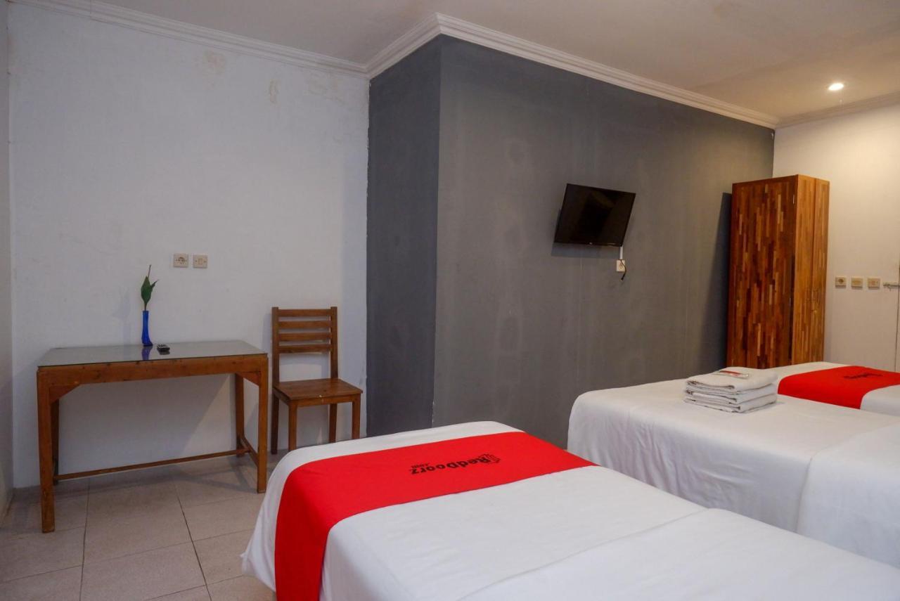 Hotel Reddoorz Syariah Near Plengkung Gading 2 Yogyakarta Exteriér fotografie