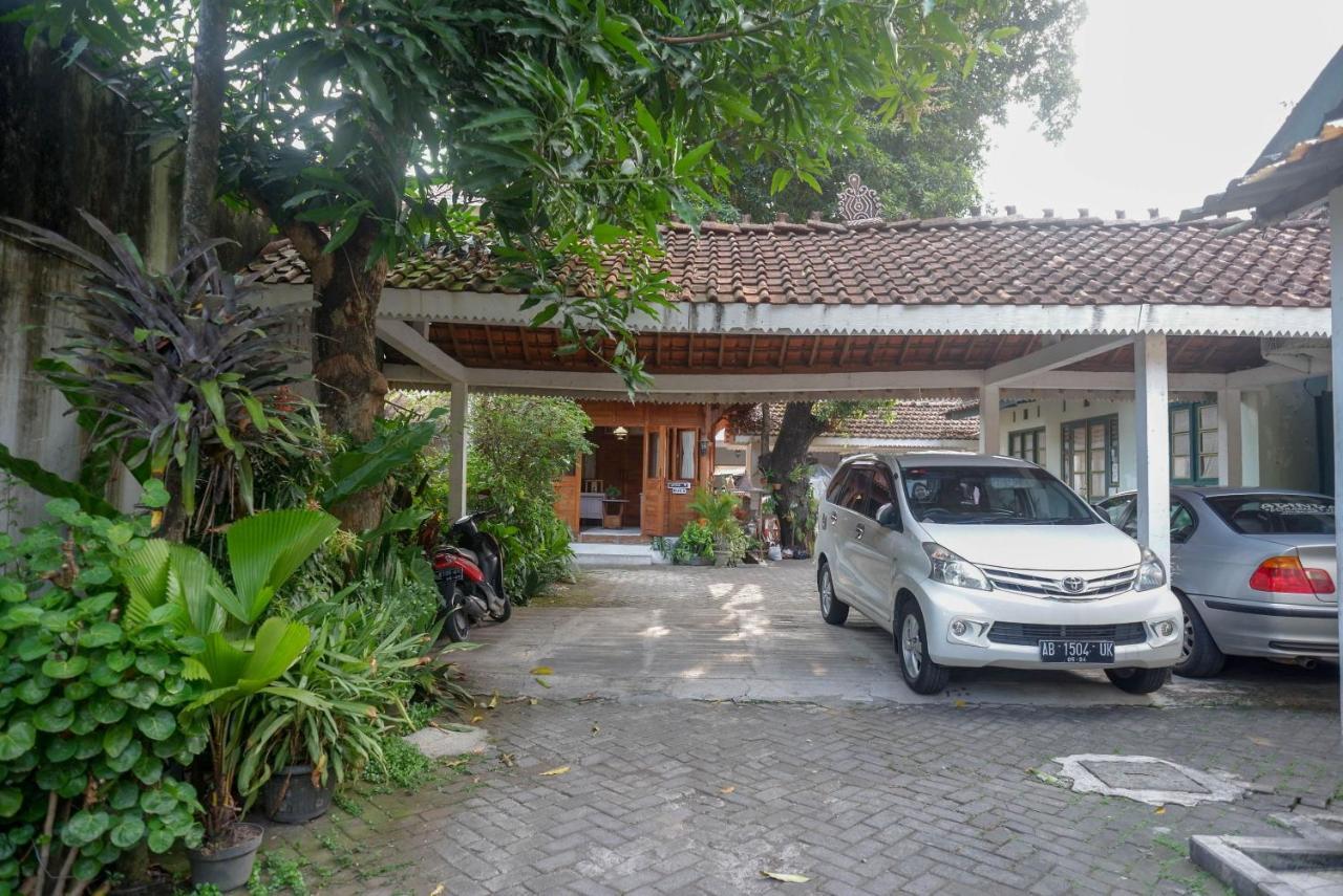 Hotel Reddoorz Syariah Near Plengkung Gading 2 Yogyakarta Exteriér fotografie
