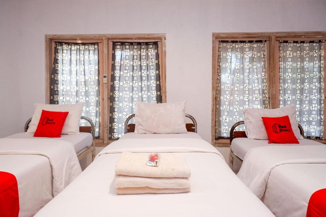 Hotel Reddoorz Syariah Near Plengkung Gading 2 Yogyakarta Exteriér fotografie