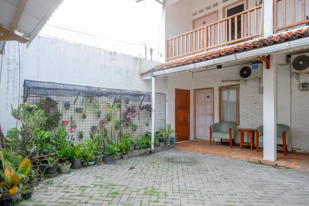 Hotel Reddoorz Syariah Near Plengkung Gading 2 Yogyakarta Exteriér fotografie